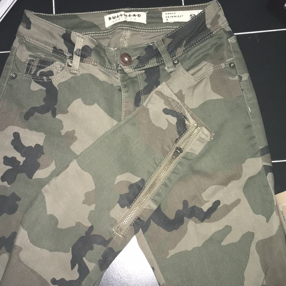 Camo jeans